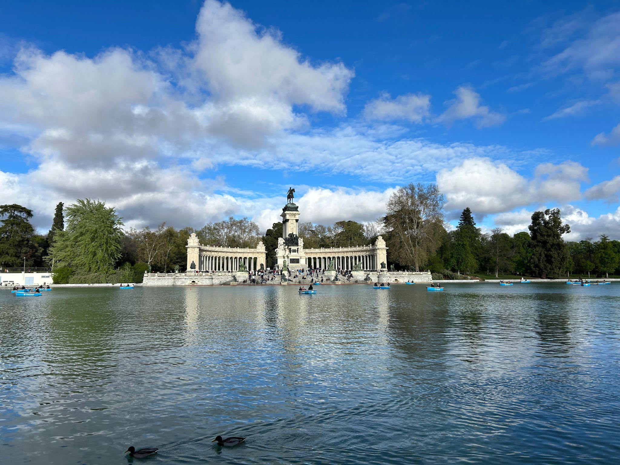 Madrid & Warner - photo 4